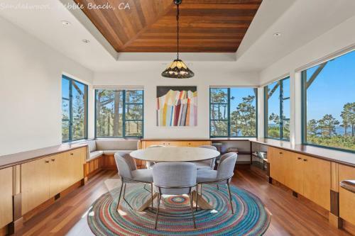 Pebble Beach Timeless Contemporary 4 Bed 5bath 30 Night Minimum