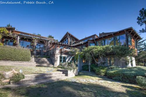 Pebble Beach Timeless Contemporary 4 Bed 5bath 30 Night Minimum