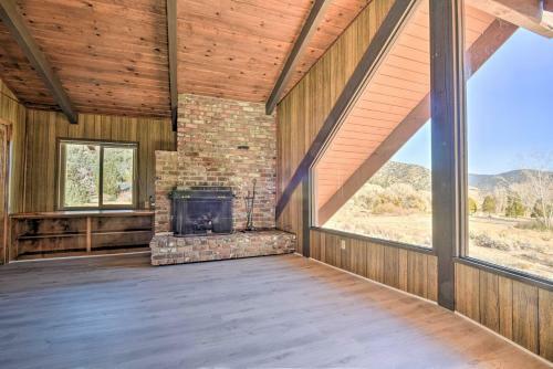 Family Pine Mtn Club Home With Deck And Views!