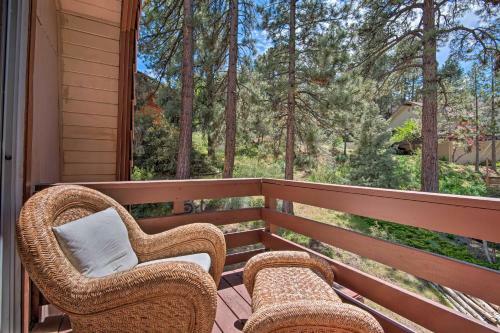 Updated Pine Mountain Club Cabin - Stone Fireplace