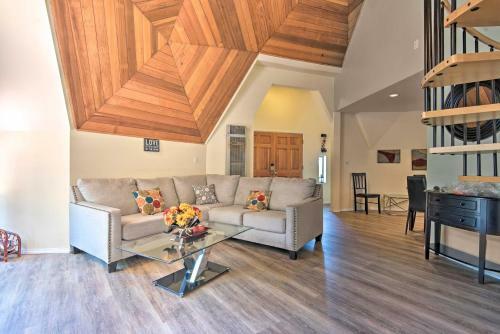 Luxury Geodome Home With Deck Pets Allowed!