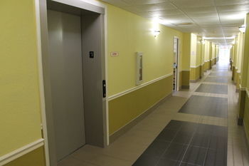 Hotel Crystal Suites