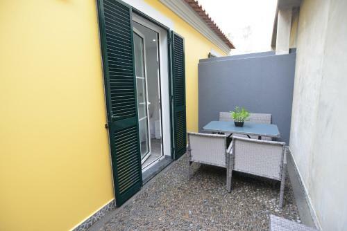 Casas Do Baleeiro - Whaler's Houses