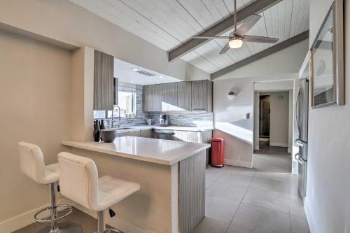 Sleek Rancho Mirage Villa Patio, Pool, Golf!