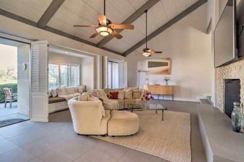 Sleek Rancho Mirage Villa Patio, Pool, Golf!