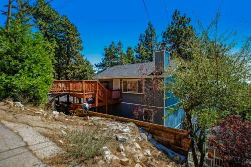 Valley View Retreat