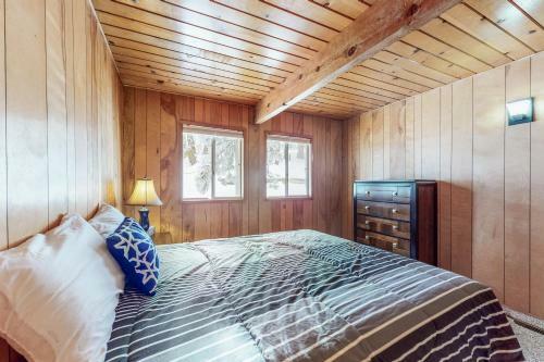 Treetop Retreat