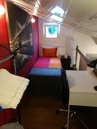 Hostal Home & Away Studio By Cris