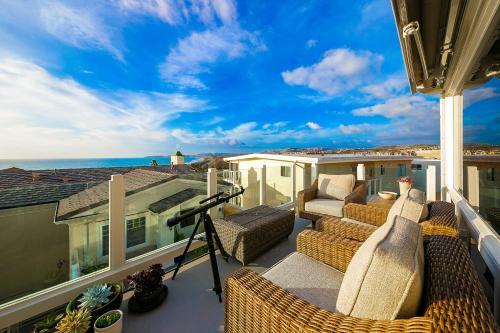 San Clemente Ocean Luxury Bluff Top