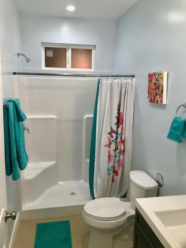 Apartamento 11642 Gothic Avenue