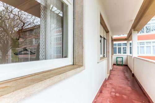Hostal Wine Inn Carcavelos Guesthouse