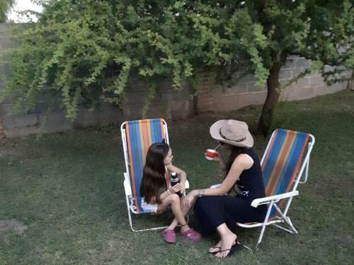 Caba�a Bello Horizonte Con Cochera, Asador Y Parque