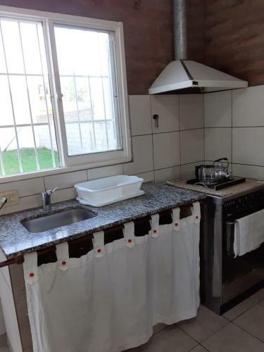 Caba�a Bello Horizonte Con Cochera, Asador Y Parque