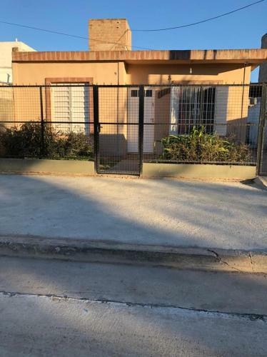 Caba�a Bello Horizonte Con Cochera, Asador Y Parque