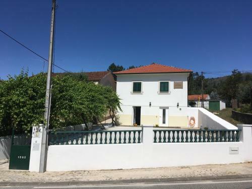Casa Poesia - Castanheira De Pera
