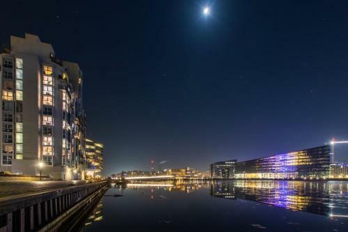 Exclusive Waterfront Apartment - 12th Floor