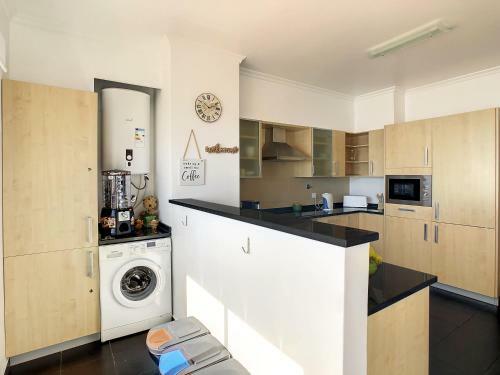 Time House Apartment By Mhm
