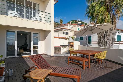 Barbecue And Sunbathing With Sea View, Casa Skyline