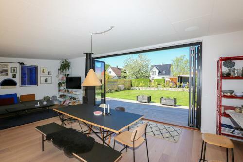 Villa Modern Architecture Atrium House