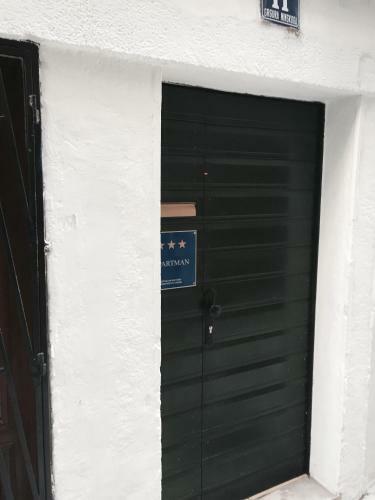 Jerry & Oli's Apartments