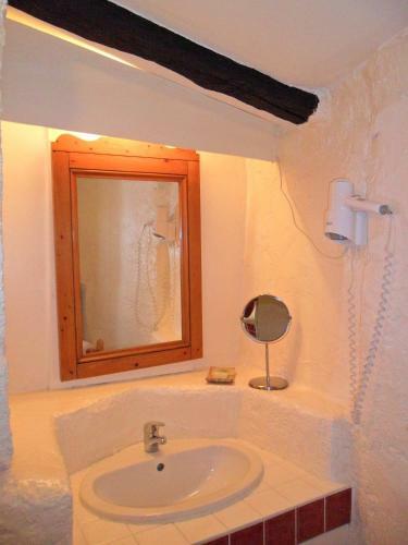 Hotel Logis Auberge Ecluse Au Soleil