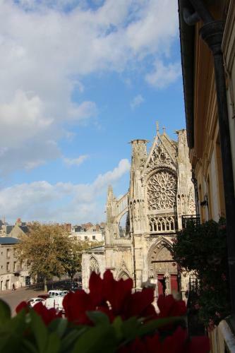Hotel H�tel Au Grand Duquesne