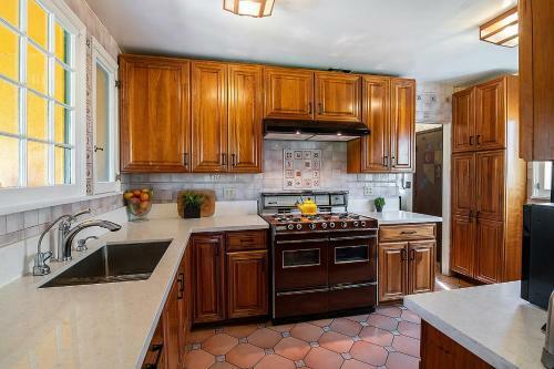 Prime Location Three Bedroom Beautiful Villa
