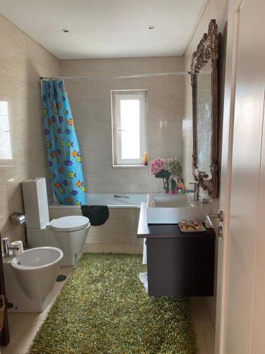 Hostal Sala/quarto Perto Praia E Cidade
