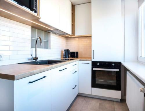 Dream Stay Apartment With Bath Close To Central Bus Station