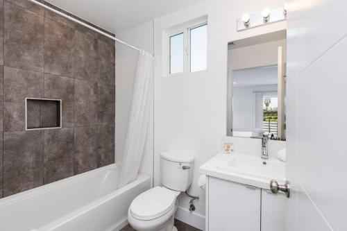 Apartamento Stay Gia Chic Modern 3br Townhome At Miracle Mile D