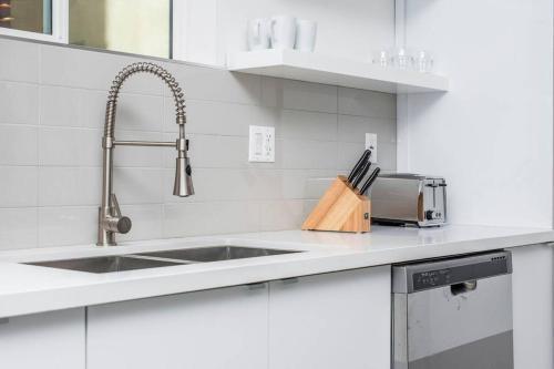 Apartamento Stay Gia Chic Modern 3br Townhome At Miracle Mile D