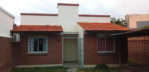 Casa Dos Dormitorios En Excelente Ubicaci�n
