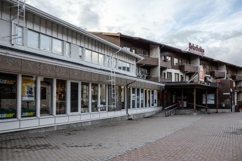 Kumpare Apartments