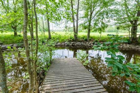 Poppelstrand Nuuksio, Pet Friendly Guest Apartment
