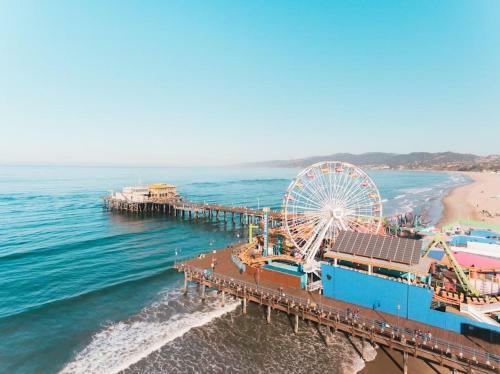 6 Modern 2 Bdr Apartment Santa Monica Pier