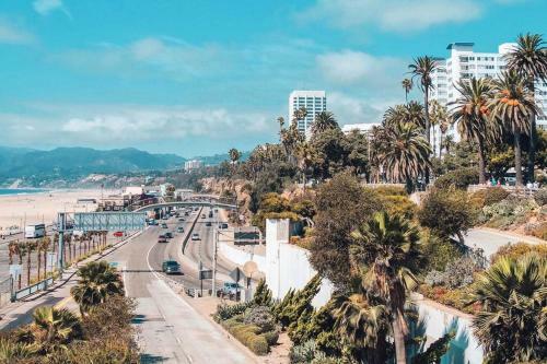 6 Modern 2 Bdr Apartment Santa Monica Pier