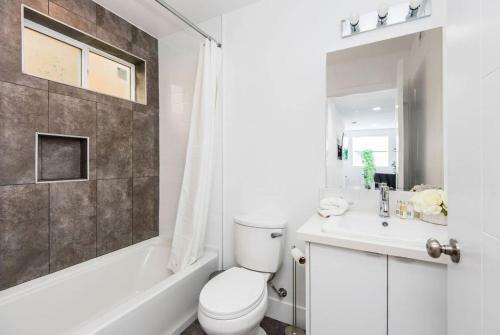 Apartamento Stay Gia Chic Modern 3br Townhome At Miracle Mile B