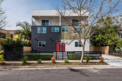 Apartamento Stay Gia Chic Modern 3br Townhome At Miracle Mile B