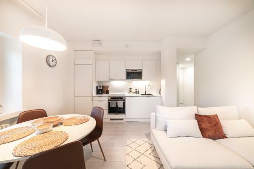 Uleabo New, Light And Roomy 61m� Apartment With Sauna!