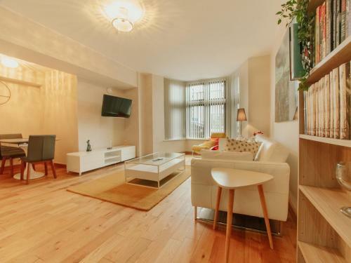 Bessemer House Apartments