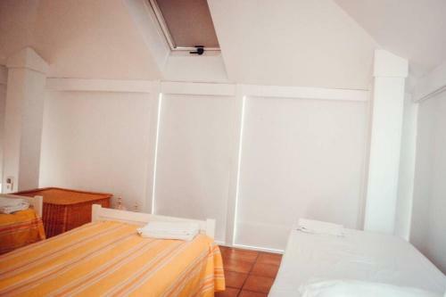 Cozy 3 Bedroom New Villa, Sleeps 7