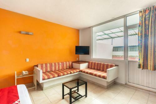 Hotel Casa Blanca