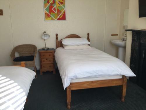 Hostal Bay Lodge