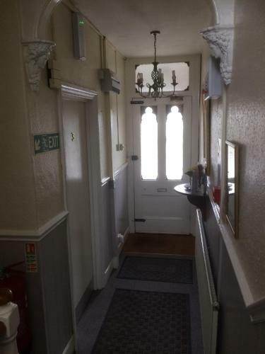 Hostal Bay Lodge