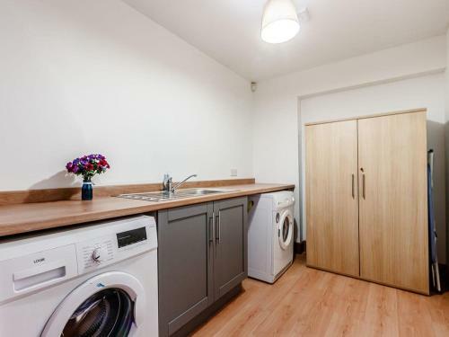 Eagle Cottage - Uk31554