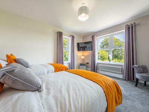 Routhorpe House