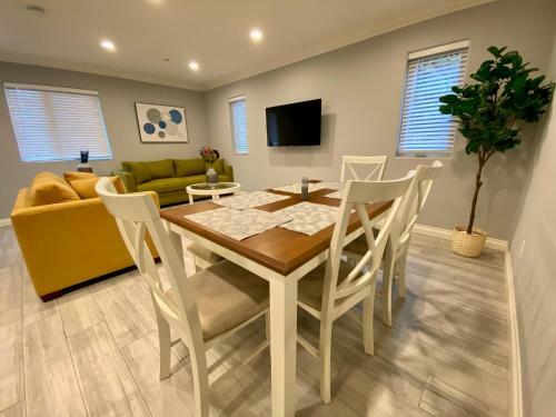 Apartamento Stylish Hollywood Townhouse - Ideal Location