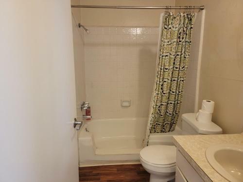 Hotel Relaxed Unit With Bath (c22)