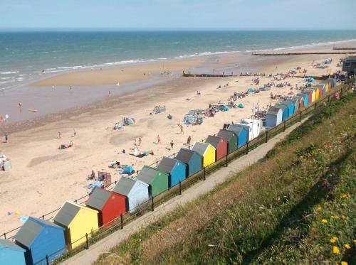 Summer Breeze Caravan