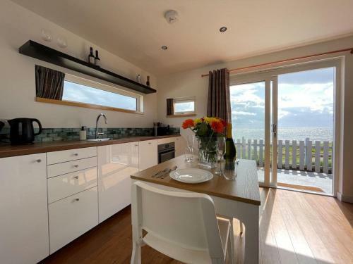 Sunrise Summerhouse